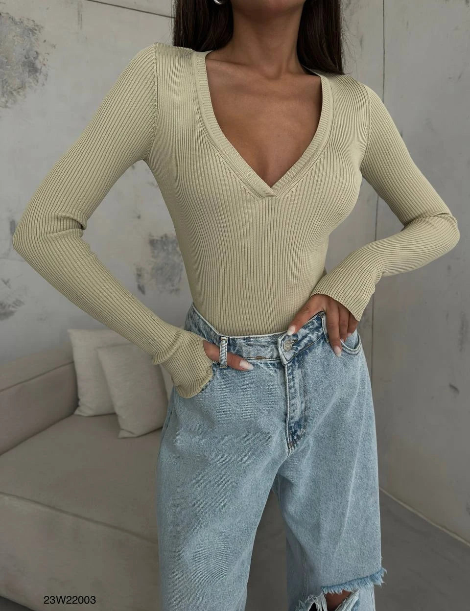 -V-Neck Knitwear Bodysuit- 